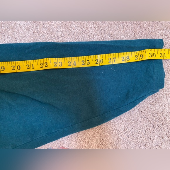 Yala cropped green leggings XL - Picture 5 of 6